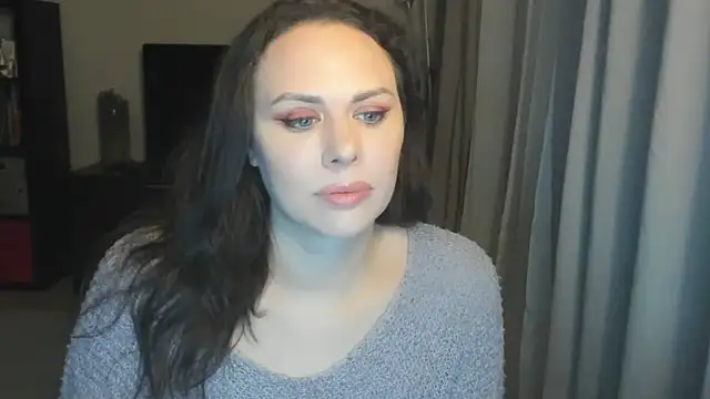 MollyCheiz online show from 13, 4, 2026