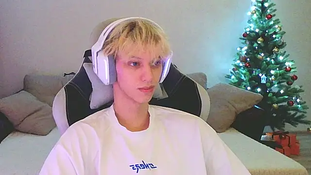 Ostin meow online show from 6, 1, 2025