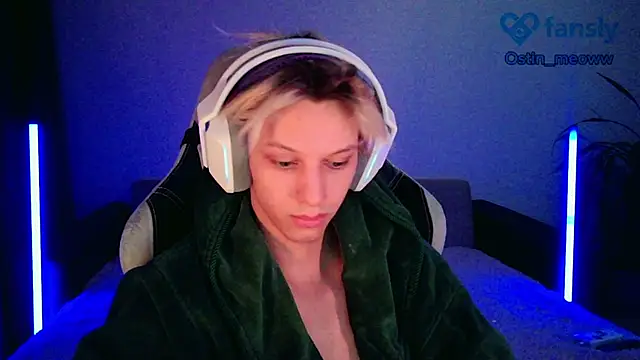 Ostin meow online show from 3, 2, 2025