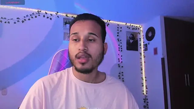 Raf brunette online show from 6, 3, 2025