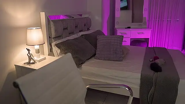 Camilaa bueno online show from 22, 12, 2024