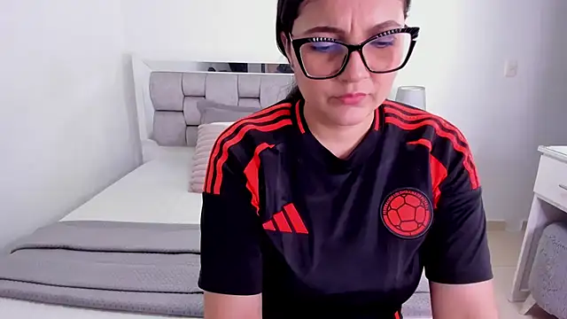 Camilaa bueno online show from 29, 6, 2026