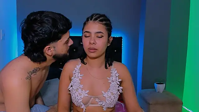 Snapshot of sharon_and_myke chatting on 29, 12, 2024 sharon and myke online show from 29, 12, 2024