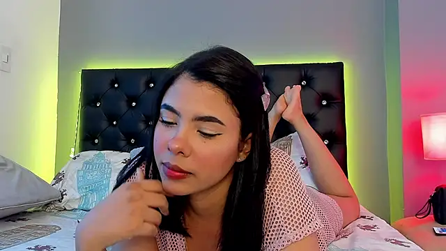 Snapshot of sharon_and_myke chatting on 7, 2, 2025 sharon and myke online show from 7, 2, 2025