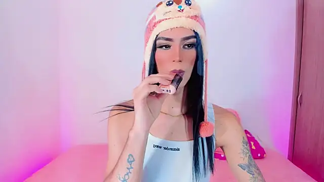 Ashley Reminton online show from 10, 3, 2025