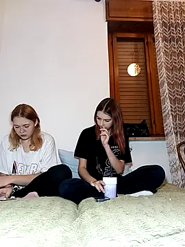 ella grays online show from 17, 10, 2025