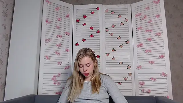 Snapshot of sofiaa_here chatting on 13, 1, 2026 sofiaa here online show from 13, 1, 2026