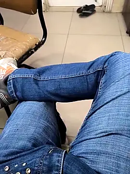 Snapshot of faaseel chatting on 18, 10, 2025 faaseel online show from 18, 10, 2025