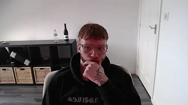 PrettyGinger online show from 14, 12, 2024