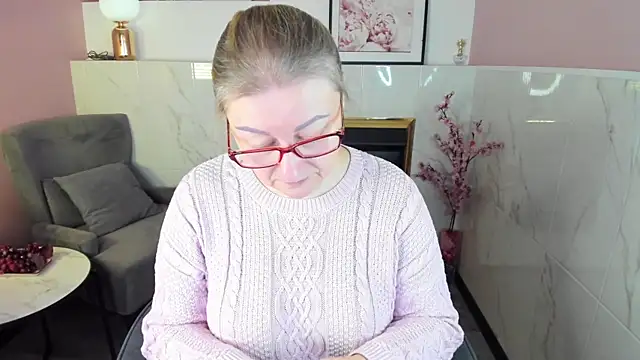 Snapshot of AlexandraKind chatting on 29, 11, 2025 AlexandraKind online show from 29, 11, 2025