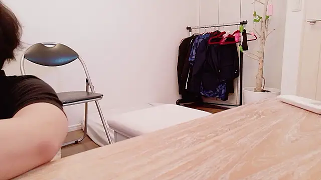 Snapshot of undo-busoku69 chatting on 6, 4, 2026 undo-busoku69 online show from 6, 4, 2026