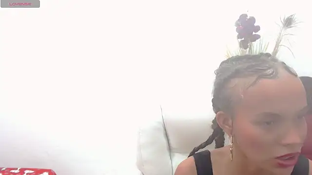 Snapshot of lulu_25_ chatting on 16, 12, 2024 lulu 25 online show from 16, 12, 2024