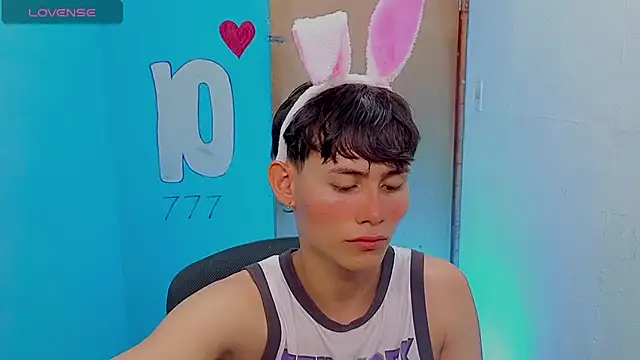 Snapshot of tanjiro_cute chatting on 16, 5, 2026 tanjiro cute online show from 16, 5, 2026