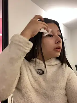 EymiCuper online show from 12, 3, 2025