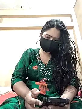 Magical Girl- online show from 22, 10, 2025