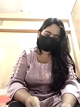 Magical Girl- online show from 27, 11, 2025