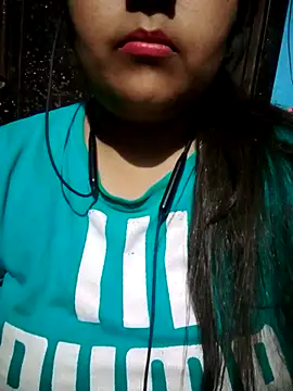 Snapshot of Love-Veronica chatting on 3, 3, 2026 Love-Veronica online show from 3, 3, 2026