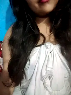 Snapshot of Love-Veronica chatting on 9, 5, 2026 Love-Veronica online show from 9, 5, 2026