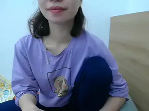 HotQueen online show from 17, 1, 2025