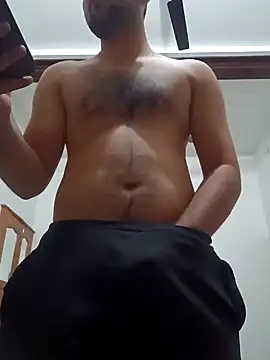 Snapshot of smartboy010101 chatting on 14, 12, 2024 smartboy010101 online show from 14, 12, 2024