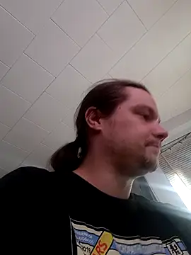 ChuckyyDee online show from 10, 2, 2026