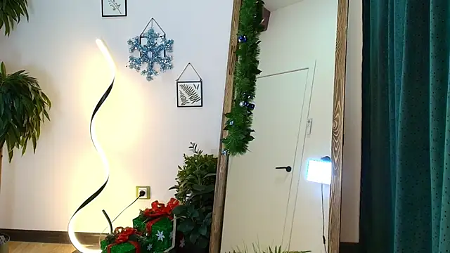 Snapshot of Ver_0nika chatting on 16, 12, 2024 Ver 0nika online show from 16, 12, 2024