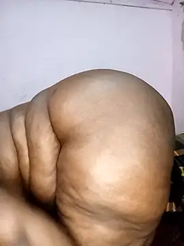 Snapshot of Sweetblackassxxx505 chatting on 17, 4, 2026 Sweetblackassxxx505 online show from 17, 4, 2026