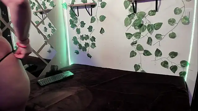 Megan sophia2 online show from 22, 1, 2025