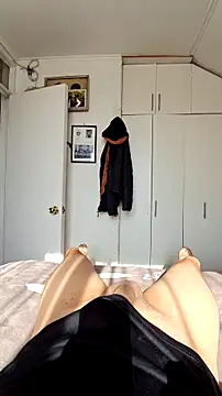 Snapshot of tula_chyk chatting on 30, 9, 2025 tula chyk online show from 30, 9, 2025