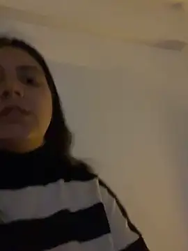 Snapshot of xBubblyBarbiexx chatting on 31, 10, 2025 xBubblyBarbiexx online show from 31, 10, 2025