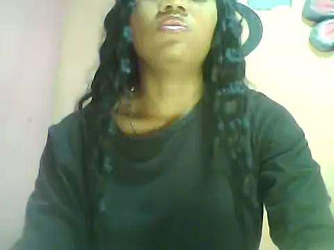 Snapshot of Fariana01 chatting on 2, 1, 2025 Fariana01 online show from 2, 1, 2025