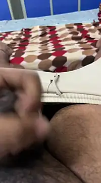 Snapshot of aprivateguy chatting on 1, 3, 2025 aprivateguy online show from 1, 3, 2025