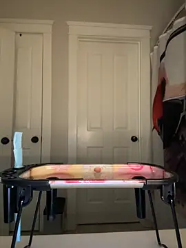 Snapshot of Bignc chatting on 29, 10, 2025 Bignc online show from 29, 10, 2025