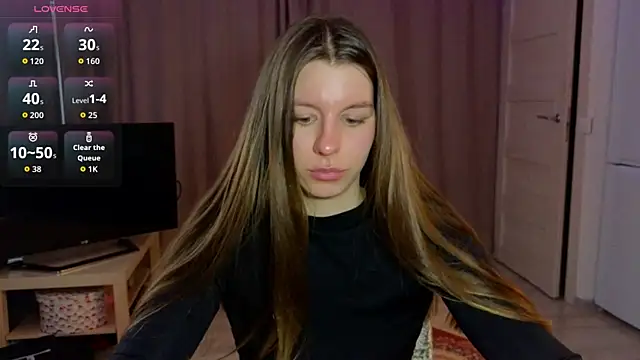 Snapshot of juicy_mystery chatting on 17, 4, 2026 juicy mystery online show from 17, 4, 2026