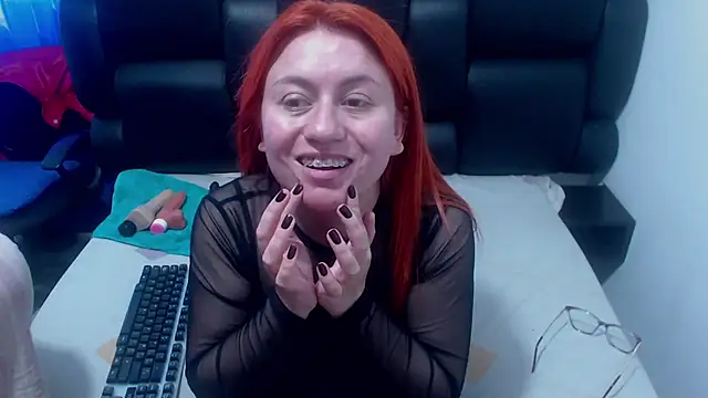 XxMiaSexxyHotxX online show from 8, 11, 2025