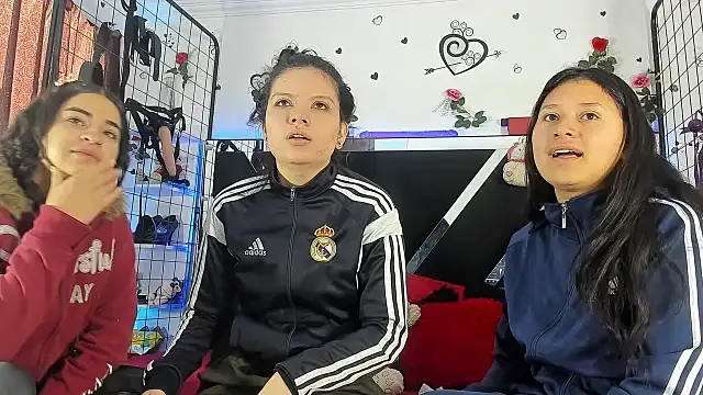 abby eemily online show from 25, 11, 2025