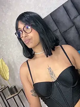 LollaByer online show from 23, 3, 2025