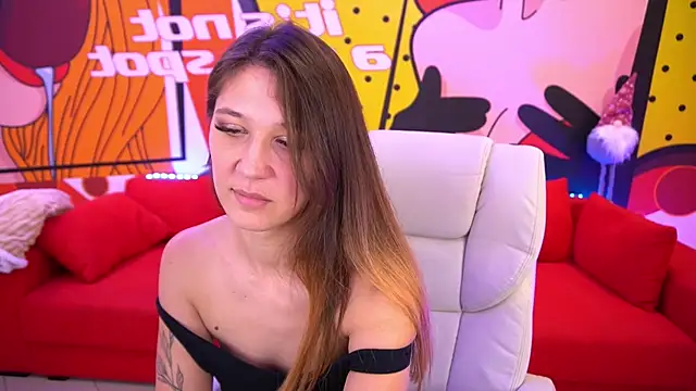 Snapshot of DreamyLinaa chatting on 24, 12, 2024 DreamyLinaa online show from 24, 12, 2024