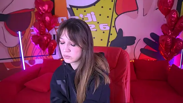 Snapshot of DreamyLinaa chatting on 21, 2, 2025 DreamyLinaa online show from 21, 2, 2025