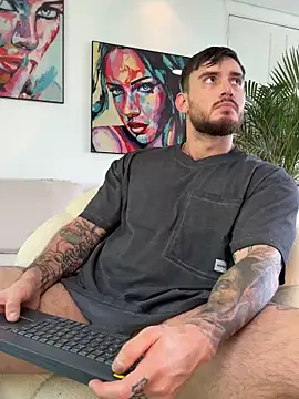 DimitriSullivan  online show from 31, 10, 2025