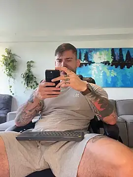 DimitriSullivan  online show from 13, 3, 2026