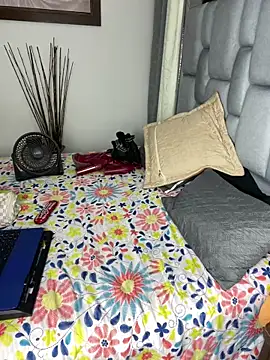 danielax50 online show from 13, 2, 2025