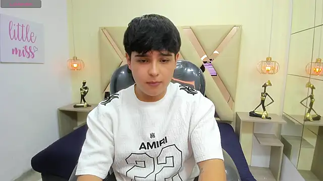 AndrewPherson online show from 11, 4, 2026