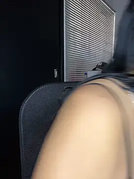 Snapshot of bigasssweet_2 chatting on 3, 3, 2026 bigasssweet 2 online show from 3, 3, 2026