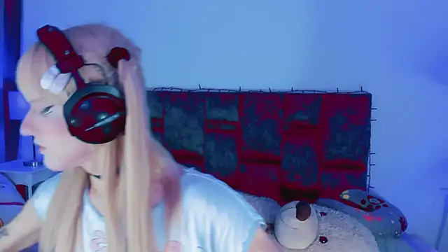 Kirmyy  online show from 2, 11, 2025