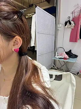 Selenaaaaa- online show from 7, 4, 2026