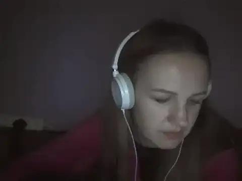 Milaniya261 online show from 8, 3, 2025