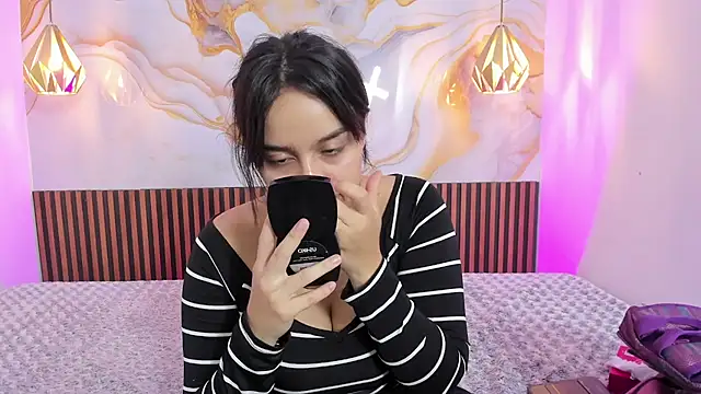 MelissaGilll online show from 10, 9, 2025