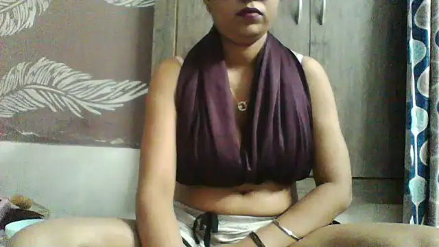 Snapshot of shalini_fire chatting on 5, 5, 2026 shalini fire online show from 5, 5, 2026