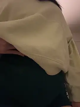 Snapshot of Morguisssz chatting on 6, 3, 2026 Morguisssz online show from 6, 3, 2026